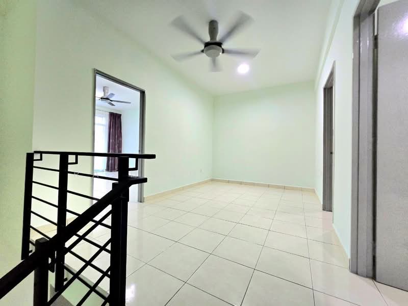3-storey Terraced House for Sale in Kajang (Selangor) - Rashdan Rashid - PropertyGuru.com.my