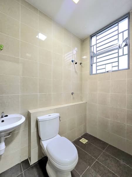 3-storey Terraced House for Sale in Kajang (Selangor) - Rashdan Rashid - PropertyGuru.com.my