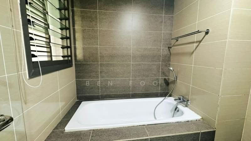 Condominium for Sale at Iskandar Residences - Ben Foo - Bathroom - PropertyGuru.com.my