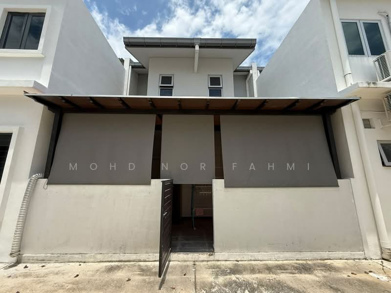 Rumah Teres untuk Dijual di Bandar Serenia (Dengkil) - Mohd Nor Fahmi - PropertyGuru.com.my
