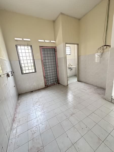 Rumah Teres 2 Tingkat untuk Dijual di Taman Seri Mangga (Balai Panjang) - Jason Tay - Kitchen - PropertyGuru.com.my