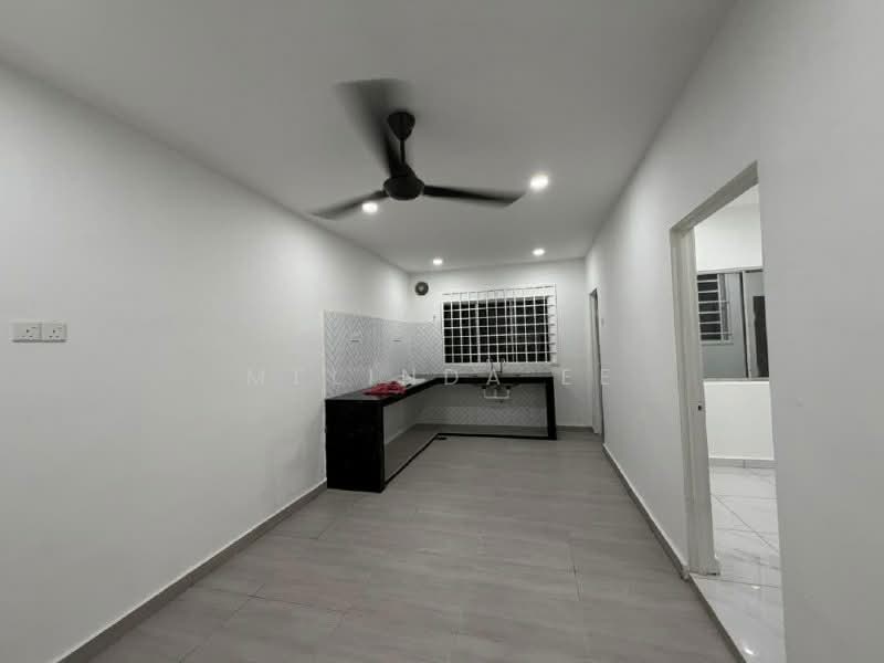 1-storey Terraced House for Sale in Taman Kota Masai (Pasir Gudang) - Melinda Ee - Kitchen - PropertyGuru.com.my
