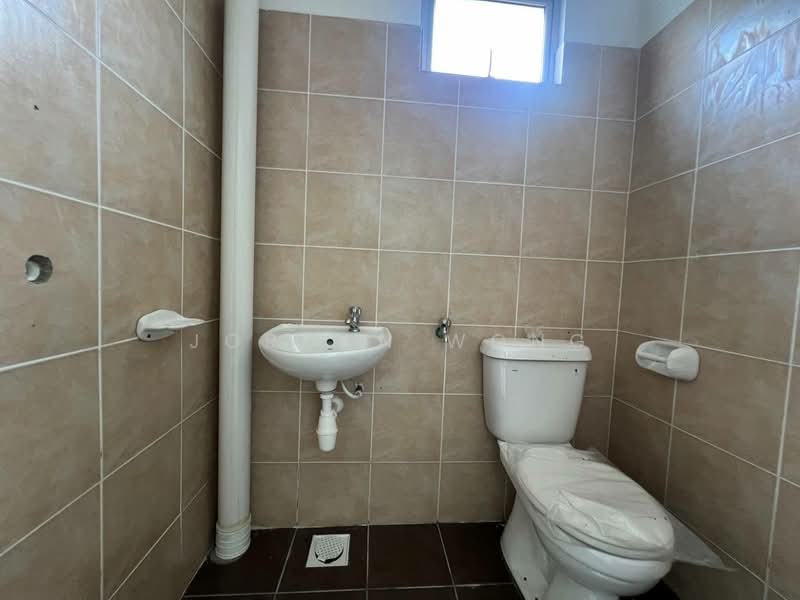 2.5-storey Terraced House for Sale in Pulai (Johor) - Jordan Wong - Bathroom - PropertyGuru.com.my