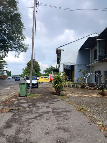 Kedai untuk Dijual di Kuching (Sarawak) - Jeno Tan - Exterior - PropertyGuru.com.my