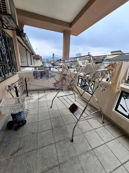 Rumah Teres 2 Tingkat untuk Dijual di Taman Kepong (Kepong) - Ken Lai - Balcony - PropertyGuru.com.my