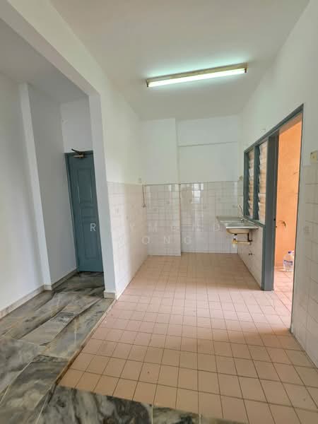 Condominium for Rent at Pandan Mewah Heights - Raymond Wong - Kitchen - PropertyGuru.com.my