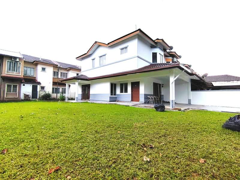 Rumah Teres 2 Tingkat untuk Dijual di Taman Impian Putra (Bangi) - Azli Ibrahim - Exterior - PropertyGuru.com.my