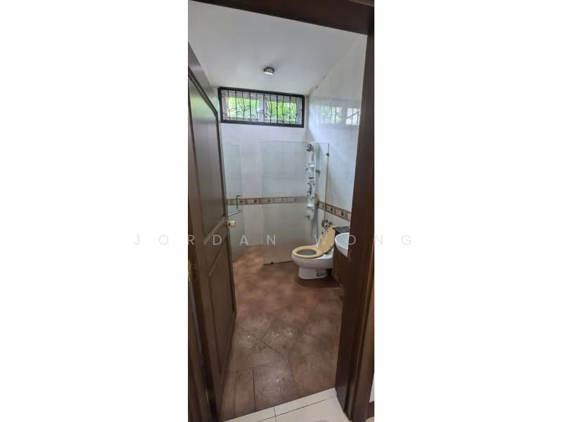 Rumah Banglo untuk Disewa di Taman Stulang Laut (Johor Bahru) - Jordan Wong - Bathroom - PropertyGuru.com.my