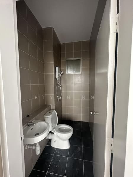 Pangsapuri untuk Dijual di Opal - Elynn Ng - Bathroom - PropertyGuru.com.my