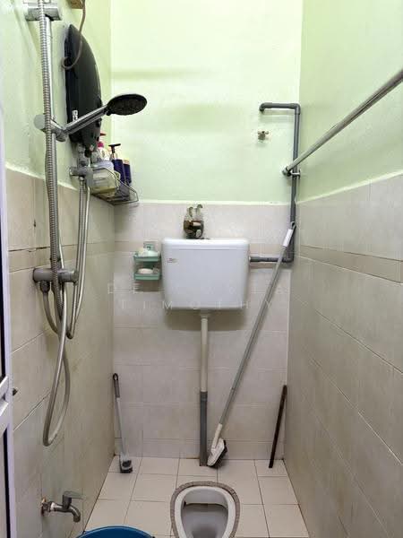 1-storey Terraced House for Sale in Taman Merdeka (Batu Berendam) - De Costa Timothy - PropertyGuru.com.my