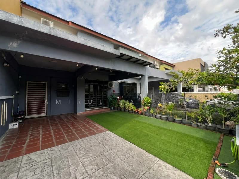 Terraced House for Sale in Sungai Buloh (Selangor) - Amirul Nasyriq - Exterior - PropertyGuru.com.my