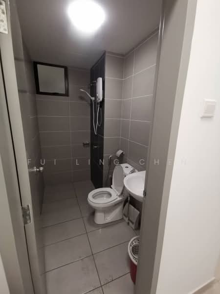 Kondominium untuk Dijual di Mizumi Residences - Fui Ling Chen - Bathroom - PropertyGuru.com.my