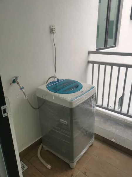 Kondominium untuk Dijual di Mizumi Residences - Fui Ling Chen - Balcony - PropertyGuru.com.my