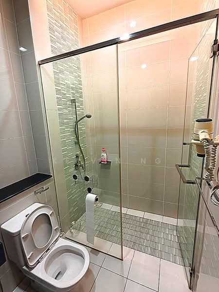 Kondominium untuk Dijual di Tropicana Grande - Kelvin Ng - Bathroom - PropertyGuru.com.my