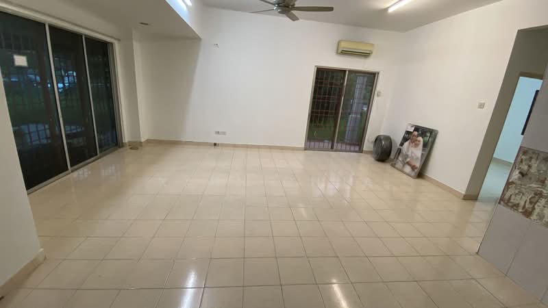 Terraced House for Sale in Bandar Putra Permai (Seri Kembangan) - Xann Chua - PropertyGuru.com.my
