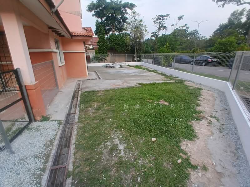 Semi-Detached House for Sale in Nilai (Negeri Sembilan) - Amirul Nasyriq - Exterior - PropertyGuru.com.my