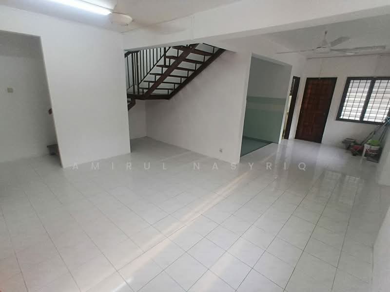 Semi-Detached House for Sale in Nilai (Negeri Sembilan) - Amirul Nasyriq - Interior - PropertyGuru.com.my