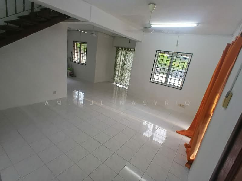 Semi-Detached House for Sale in Nilai (Negeri Sembilan) - Amirul Nasyriq - Living Room - PropertyGuru.com.my