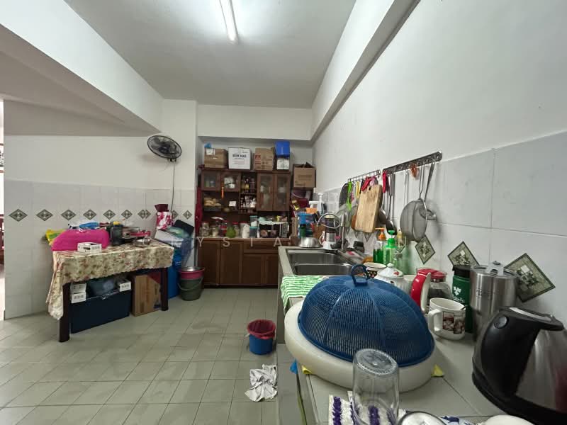 Tanah Kediaman untuk Dijual di Taman Stulang Laut (Johor Bahru) - Crystal Tan - Kitchen - PropertyGuru.com.my