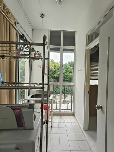 Kondominium untuk Dijual di Coastal Tower - Alston Loh - Balcony - PropertyGuru.com.my