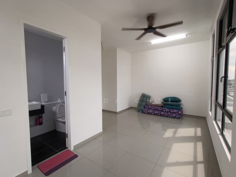 Rumah Teres untuk Dijual di Kota Masai (Pasir Gudang) - Amanda Chee - Bathroom - PropertyGuru.com.my