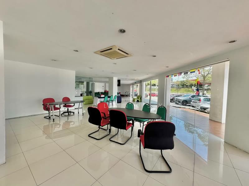 Retail Office for Rent in Nilai (Negeri Sembilan) - Amirul Nasyriq - Interior - PropertyGuru.com.my