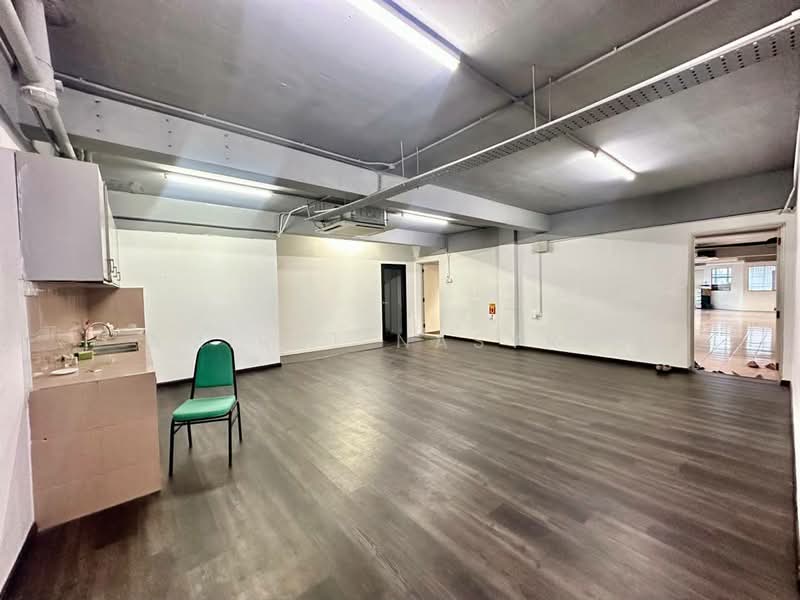 Retail Office for Rent in Nilai (Negeri Sembilan) - Amirul Nasyriq - Interior - PropertyGuru.com.my