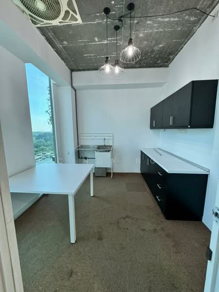 Office for Rent in Subang Jaya (Selangor) - Cindy Ng - Kitchen - PropertyGuru.com.my