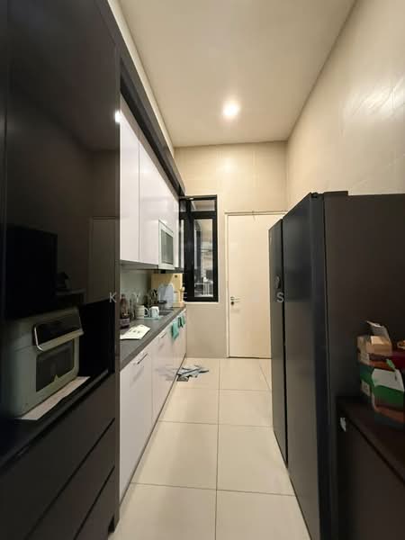 Semi-Detached House for Sale in Taman Sri Intan (Johor Bahru) - Kyle Das - PropertyGuru.com.my
