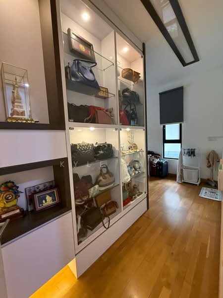 Semi-Detached House for Sale in Taman Sri Intan (Johor Bahru) - Kyle Das - PropertyGuru.com.my
