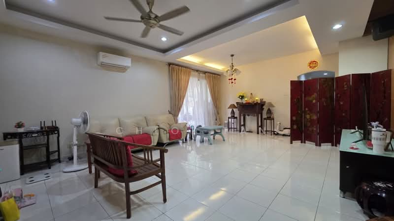 Rumah Teres 2 Tingkat untuk Dijual di Kemuning Utama (Shah Alam) - Chloe Tan - Living Room - PropertyGuru.com.my