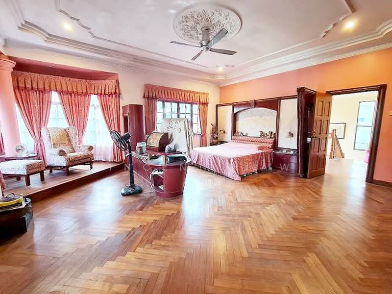 Bungalow House untuk Dijual di Tropicana Golf and Country Resort (Tropicana) - Vincent Liaw - Bedroom - PropertyGuru.com.my