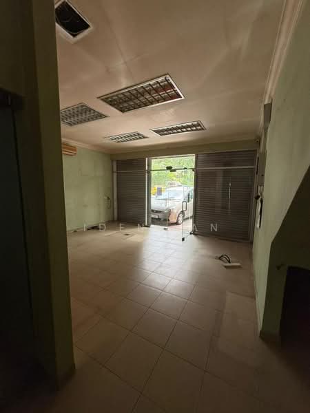 Kedai / Pejabat untuk Disewa di Taman Tasek (Johor Bahru) - Iden Tan - Interior - PropertyGuru.com.my