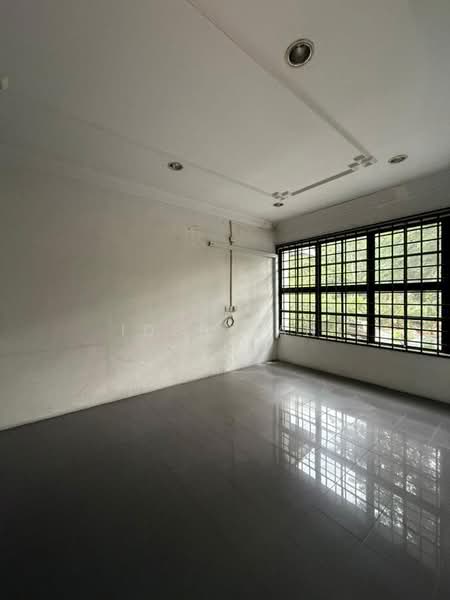 Kedai / Pejabat untuk Disewa di Taman Tasek (Johor Bahru) - Iden Tan - Interior - PropertyGuru.com.my