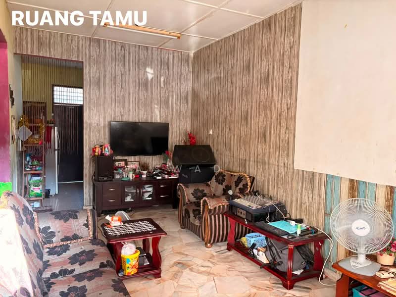 Rumah Teres untuk Dijual di Taman Rakyat Mergong (Alor Setar) - Aswad . - Living Room - PropertyGuru.com.my
