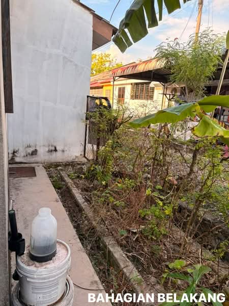 Rumah Teres untuk Dijual di Taman Rakyat Mergong (Alor Setar) - Aswad . - Exterior - PropertyGuru.com.my