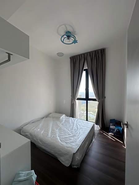 Condominium for Sale at Vertu Resort - Li Fang - Bedroom - PropertyGuru.com.my
