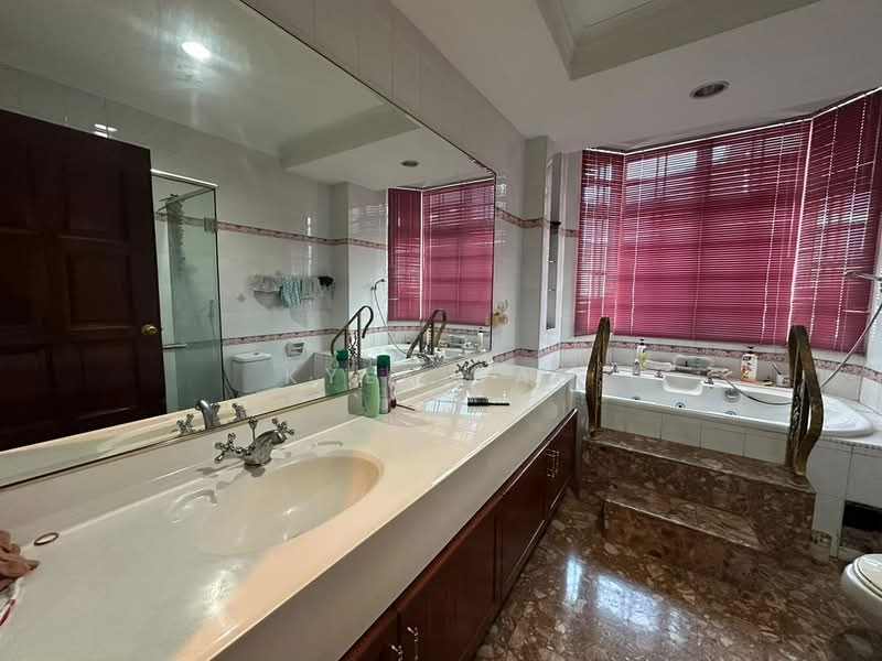 Rumah Berkembar untuk Dijual di Taman Suria (Johor Bahru) - Kyle Das - PropertyGuru.com.my