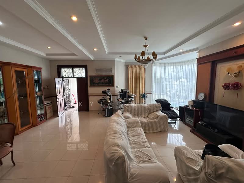 Rumah Berkembar untuk Dijual di Taman Suria (Johor Bahru) - Kyle Das - PropertyGuru.com.my