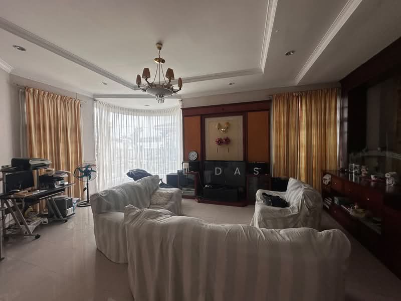 Rumah Berkembar untuk Dijual di Taman Suria (Johor Bahru) - Kyle Das - PropertyGuru.com.my