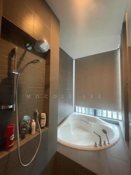 Kondominium untuk Disewa di The Light Collection III - Mocole Lee - Bathroom - PropertyGuru.com.my