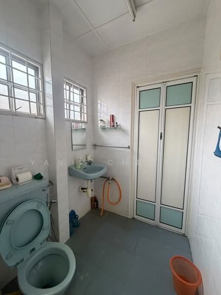 Rumah Teres 2 Tingkat untuk Dijual di Bandar Sri Damansara (Selangor) - Yanis Cheong - Bathroom - PropertyGuru.com.my