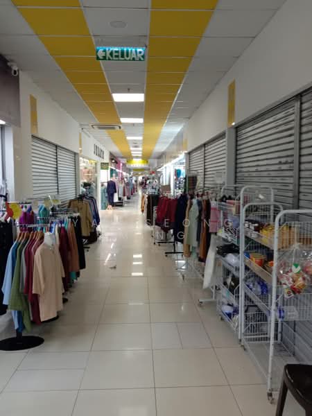 Retail Space for Sale in Bandar Botanic (Klang) - Yap Seong Ming - Corridor - PropertyGuru.com.my