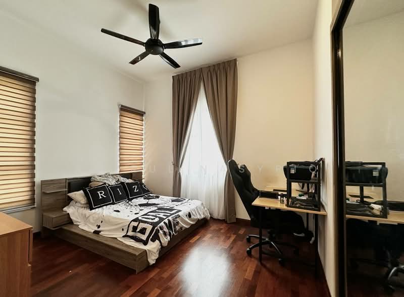 Rumah Berkembar untuk Dijual di Bangi (Selangor) - Amirul Nasyriq - Bedroom - PropertyGuru.com.my