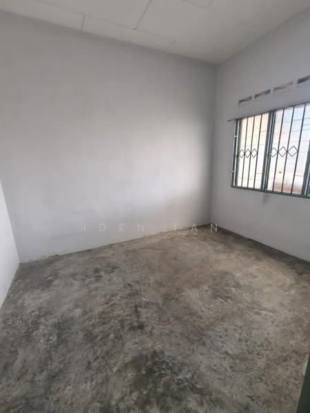 Rumah Teres 1 Tingkat untuk Dijual di Taman Ungku Tun Aminah (Skudai) - Iden Tan - Interior - PropertyGuru.com.my