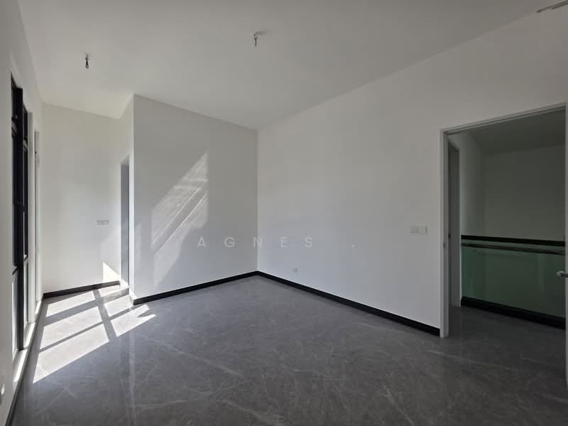 Semi-Detached House for Sale in Setia Tropika (Johor Bahru) - Agnes . - PropertyGuru.com.my