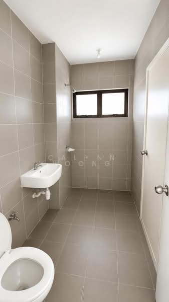 Rumah Teres 2-Tingkat untuk Dijual di M Residence 2 (Rawang) - Calynn Yoong - Bathroom - PropertyGuru.com.my