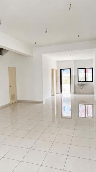Rumah Teres 2-Tingkat untuk Dijual di M Residence 2 (Rawang) - Calynn Yoong - Kitchen - PropertyGuru.com.my