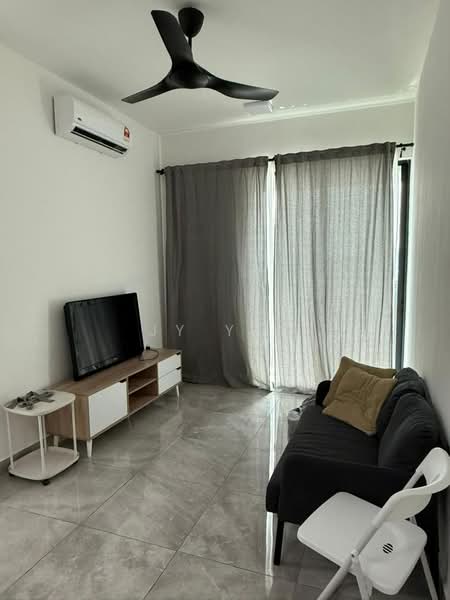 Servis Apartment untuk Disewa di Ruby Seapark - JY Yap - Living Room - PropertyGuru.com.my
