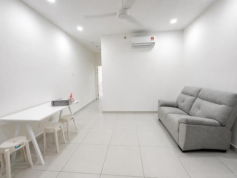 Kediaman Servis untuk Disewa di Dorsett Waterfront Subang - david lee - Living Room - PropertyGuru.com.my